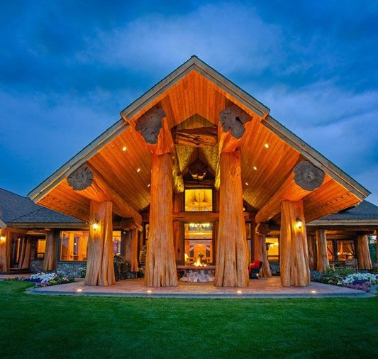 Pioneer log home